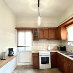 Apartment Satie