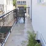 Apartment Satie